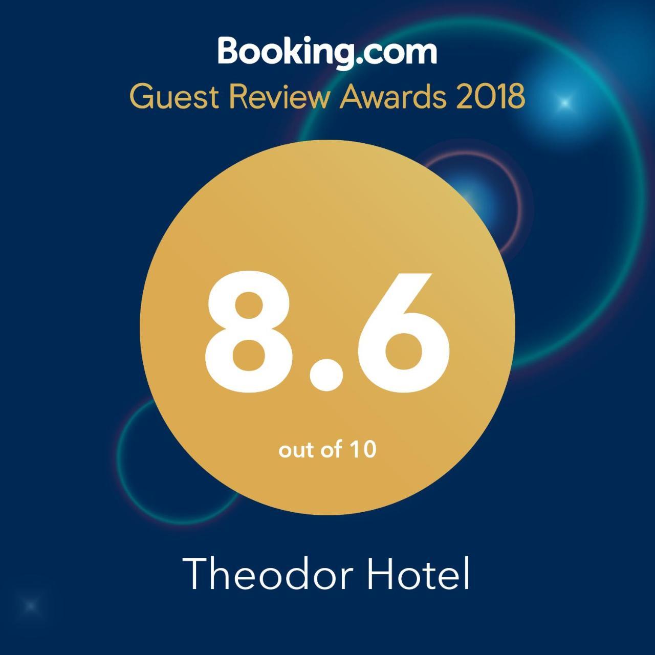 Theodor Hotel Labuan Bajo Exterior photo